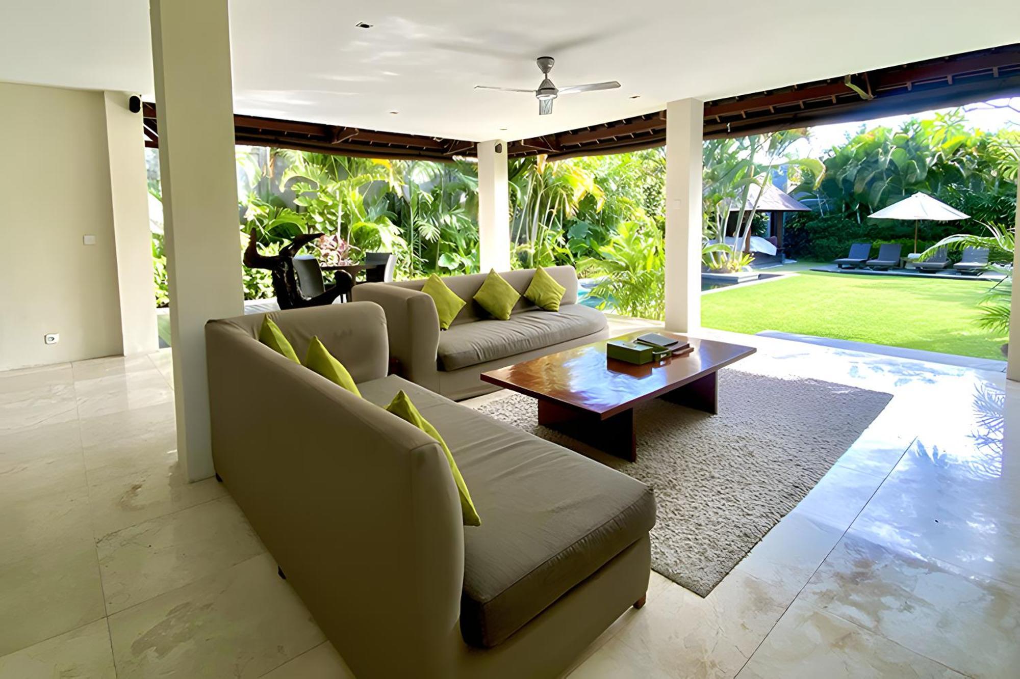 Serene Villas Семиньяк Экстерьер фото